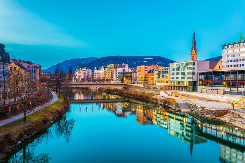 Villach al tramonto, terme di Villach